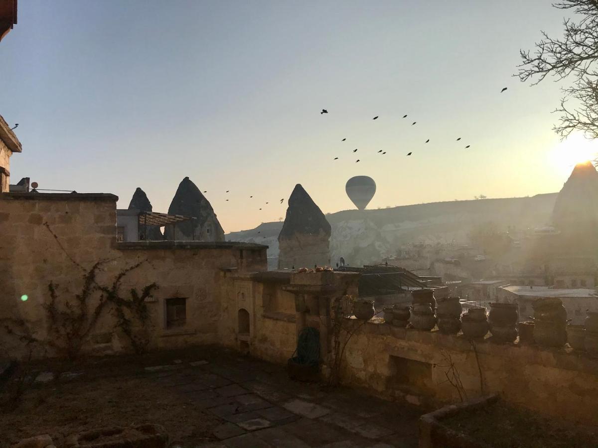 Naraca Cave House Bed & Breakfast Goreme Exterior photo